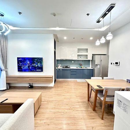 Luxury Apartment In Vinhomes Metropolis Hanói Exterior foto